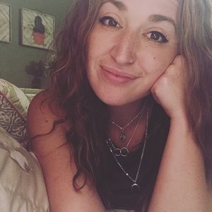 Meet your Posher, Shelby